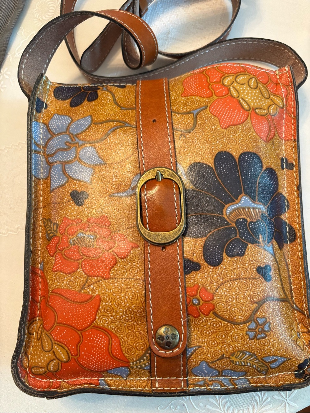 NWT Patricia Nash Venezia Exotic Island Gold